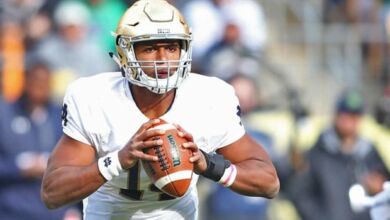 deshone kizer maxwell award