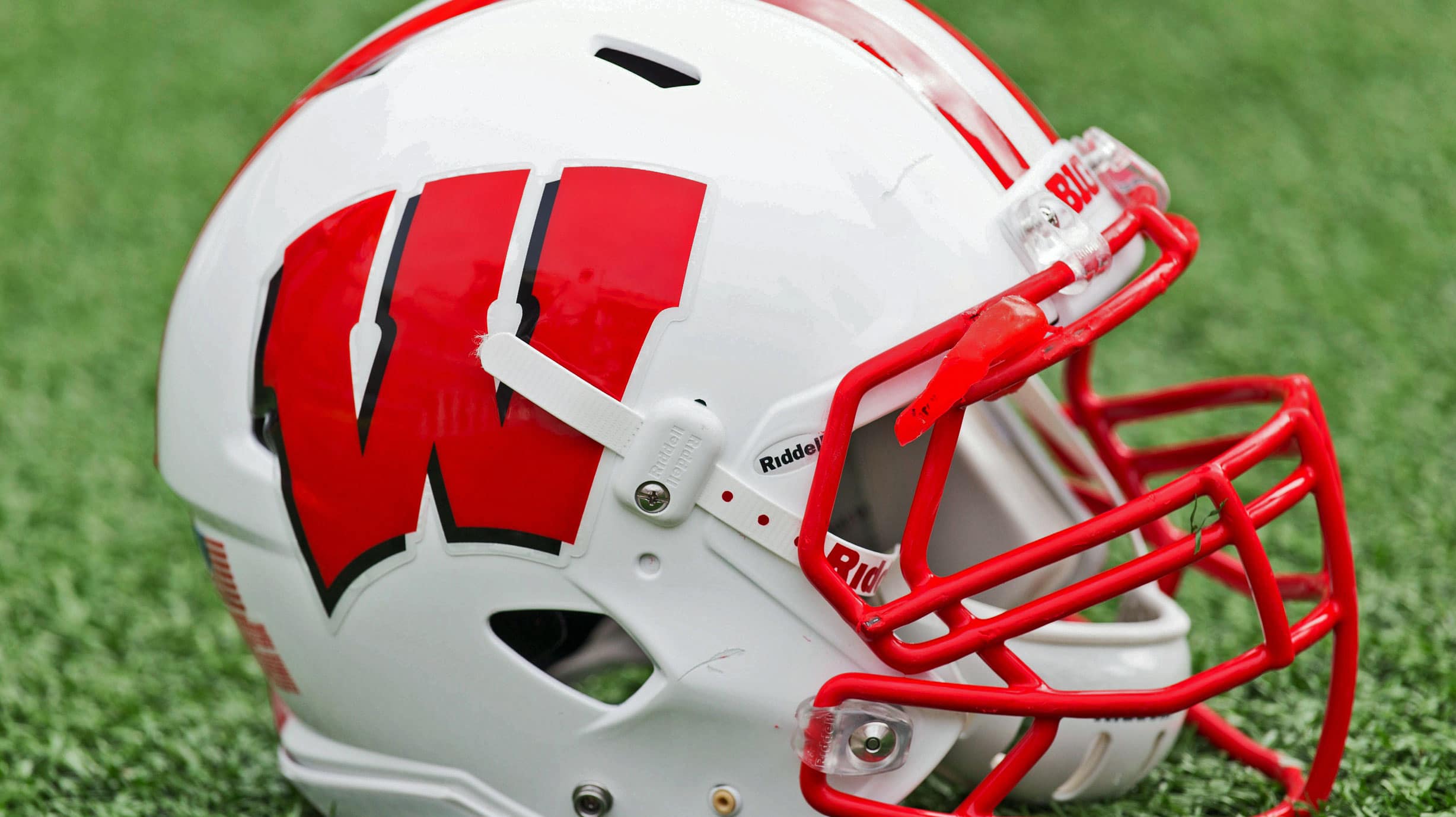 Ticket information for Wisconsin vs. Notre Dame football at Lambeau