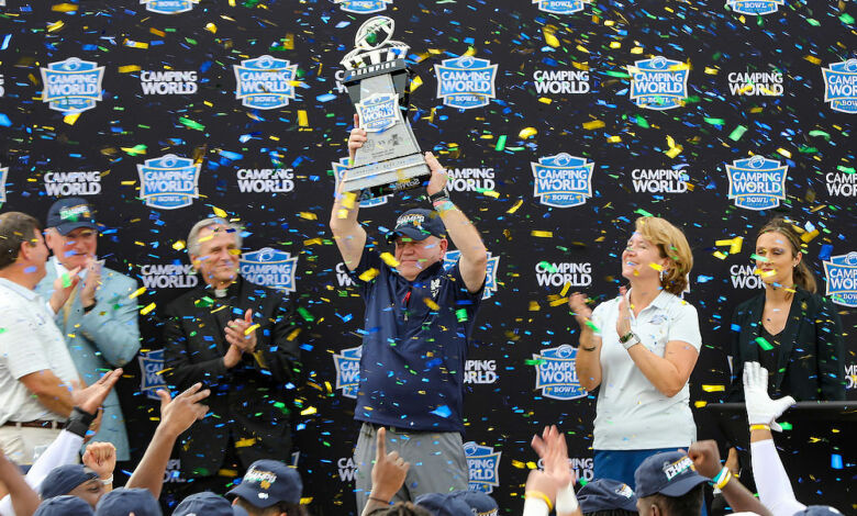 brian kelly camping world bowl